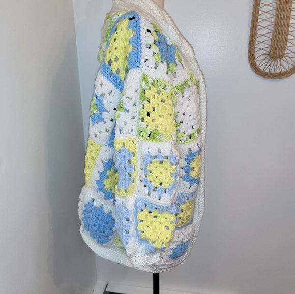 Crochet Boho Chunky Oversized Granny Square Pastel Handmade Blanket Cardigan - Picture 7 of 12